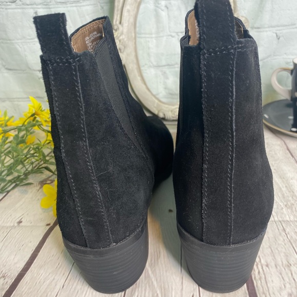 White Mountain Women’s HAMMOND Black Suede Leather Ankle Boot 10M With Box - Picture 5 of 10